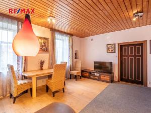Prodej komerční nemovitosti, Obora, 900 m2