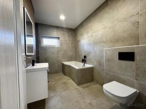 Prodej rodinného domu, Dašice, Za Barevnou, 117 m2