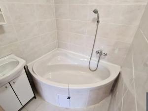 Pronájem bytu 2+1, Nový Bor, Skalická, 63 m2