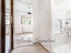 Prodej bytu 1+1, Chvaletice, Obránců míru, 32 m2