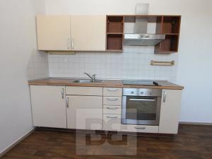 Prodej bytu 1+kk, Praha - Vysočany, Poděbradská, 44 m2