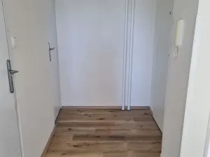 Pronájem bytu 2+1, Ostrava, Vršovců, 55 m2