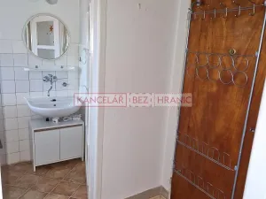 Pronájem bytu 1+kk, Zlín, Kostelecká, 30 m2