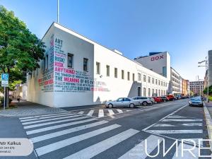 Pronájem bytu 1+1, Praha - Holešovice, Osadní, 47 m2
