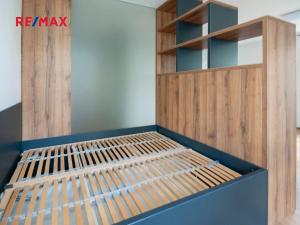 Pronájem bytu 1+kk, Praha - Kunratice, K Václavce, 45 m2