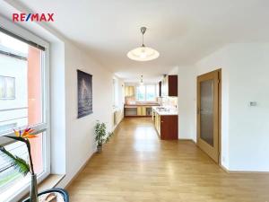Prodej bytu 3+kk, Praha - Petrovice, Edisonova, 70 m2