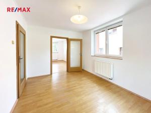 Prodej bytu 3+kk, Praha - Petrovice, Edisonova, 70 m2