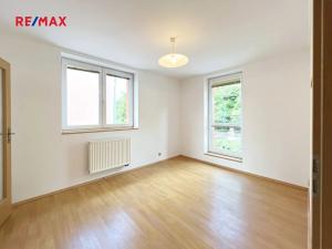 Prodej bytu 3+kk, Praha - Petrovice, Edisonova, 70 m2