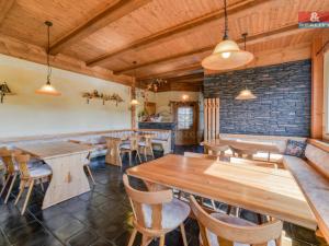 Prodej restaurace, Luby, Družstevní, 132 m2