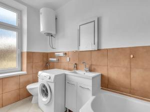 Pronájem bytu 1+kk, Trutnov, Voletinská, 37 m2