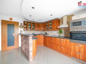 Prodej rodinného domu, Borová, 370 m2