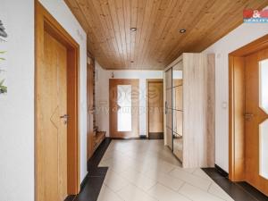 Prodej rodinného domu, Borová, 370 m2