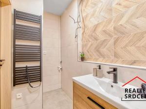 Pronájem bytu 1+1, Karviná, Nedbalova, 42 m2