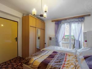 Prodej bytu 3+1, Slaný, Rabasova, 84 m2
