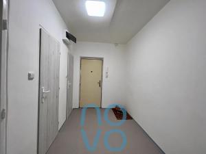Pronájem bytu 2+1, Praha - Záběhlice, Sněženková, 59 m2