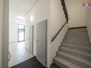 Pronájem obchodního prostoru, Modřice, Tyršova, 349 m2