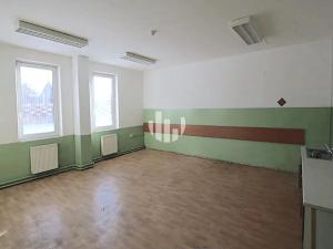 Pronájem obchodního prostoru, Liberec, Doubská, 2058 m2