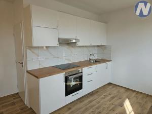 Pronájem bytu 1+kk, Husinec, Jeronýmova, 29 m2