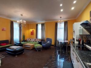 Prodej bytu 3+kk, Karlovy Vary, Na Vyhlídce, 94 m2