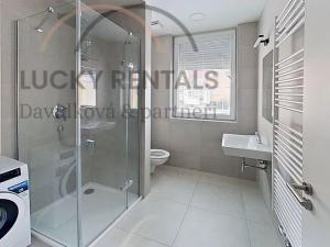 Prodej bytu 1+kk, Praha - Černý Most, Dobrovolného, 31 m2