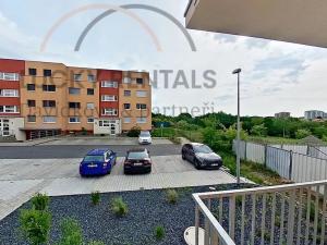 Prodej bytu 1+kk, Praha - Černý Most, Dobrovolného, 31 m2