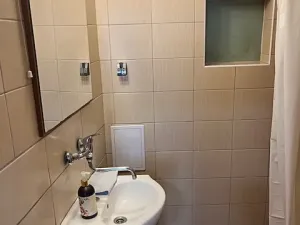 Pronájem bytu 2+kk, Praha - Karlín, Pernerova, 46 m2