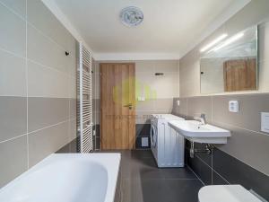 Prodej bytu 2+kk, Olomouc, Věry Pánkové, 53 m2