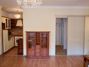 Pronájem bytu 1+kk, Praha - Jinonice, U kříže, 49 m2