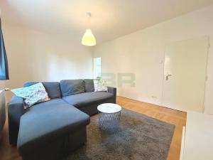 Pronájem bytu 2+kk, Praha - Strašnice, Krupská, 46 m2
