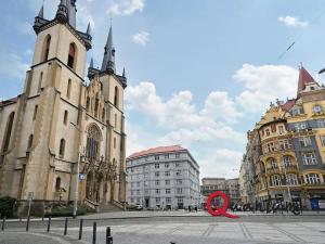 Pronájem bytu 3+1, Praha - Holešovice, Janovského, 88 m2