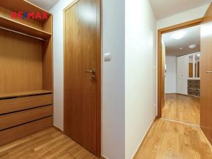 Prodej bytu 2+kk, Praha - Žižkov, Malešická, 84 m2