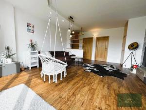 Prodej bytu 3+1, Plzeň, Manětínská, 70 m2