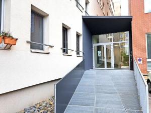 Pronájem bytu 1+kk, Zlín, Lorencova, 31 m2