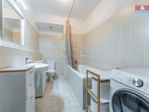 Prodej bytu 2+kk, Praha - Řeporyje, Wiesenthalova, 63 m2