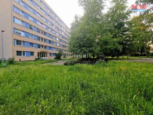Pronájem bytu 1+kk, Praha - Prosek, Lovosická, 34 m2