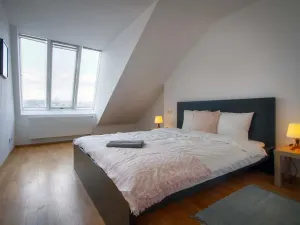 Pronájem bytu 3+kk, Praha - Holešovice, Ortenovo náměstí, 106 m2