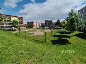 Prodej bytu 1+1, Mníšek pod Brdy, Ke škole, 40 m2