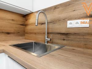 Prodej bytu 3+kk, Praha - Záběhlice, Mečíková, 65 m2