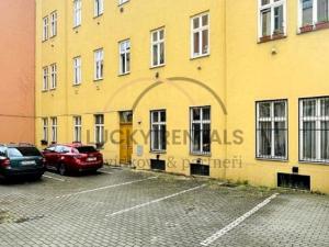 Pronájem bytu 1+1, Praha - Karlín, Sokolovská, 38 m2