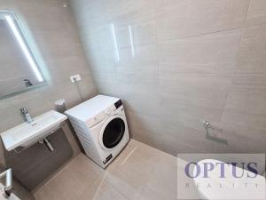 Pronájem bytu 2+kk, Praha - Smíchov, Holečkova, 76 m2