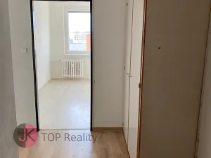 Pronájem bytu 2+kk, Praha - Horní Měcholupy, Veronské nám., 45 m2