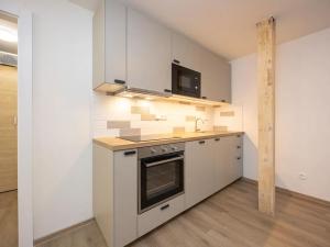 Pronájem bytu 2+kk, Olomouc, Bořivojova, 93 m2
