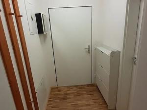 Pronájem bytu 1+kk, Uhlířské Janovice, Hrnčířská, 32 m2