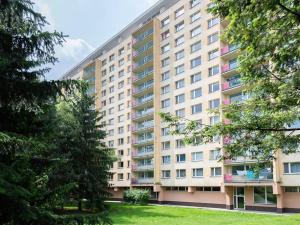Prodej bytu 2+1, Praha - Kobylisy, Slancova, 63 m2