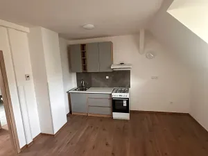 Pronájem bytu 3+kk, Jihlava, Fibichova, 75 m2
