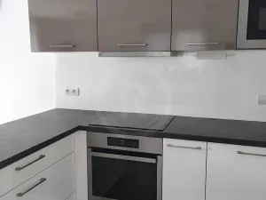 Pronájem bytu 2+kk, České Budějovice, Platanová, 62 m2