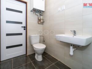 Pronájem bytu 2+kk, Holice, náměstí T. G. Masaryka, 36 m2