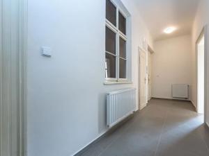 Pronájem bytu 2+kk, Praha - Nové Město, Lípová, 58 m2