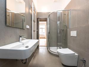 Pronájem bytu 2+kk, Praha - Nové Město, Lípová, 41 m2