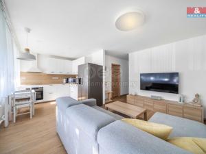 Prodej bytu 3+kk, Praha, Veltruská, 56 m2